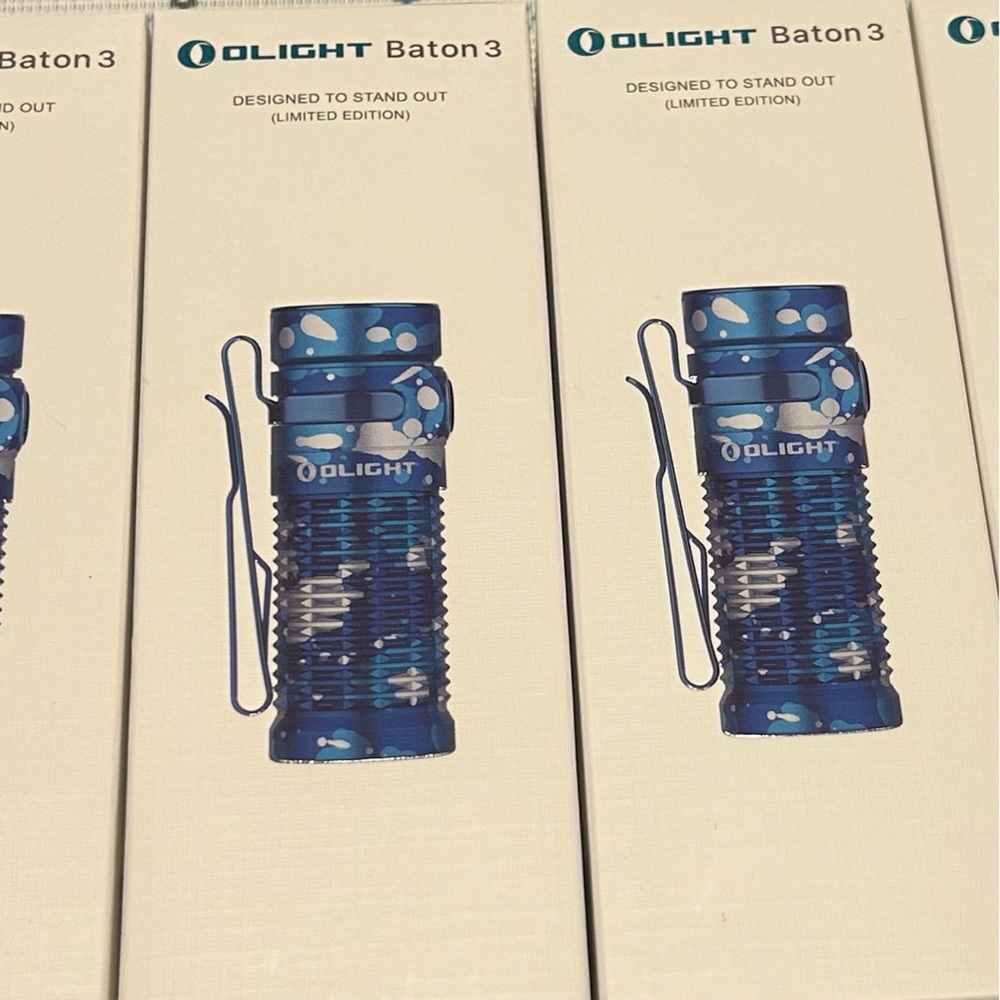 Olight baton 3 flashlight BNiB